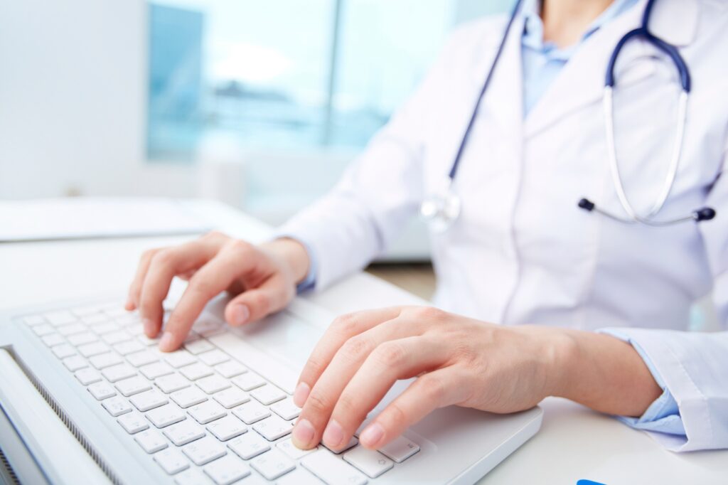 How Hospitals Can Target Active Patients Online to Improve Their Digital Marketing ROI